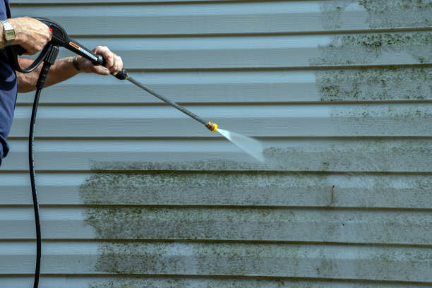 Best Pool Deck Cleaning  in New Roads, LA